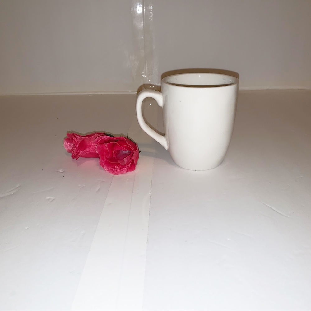 NWT Rae Dunn “PEACE” Mug - Picture 3 of 6